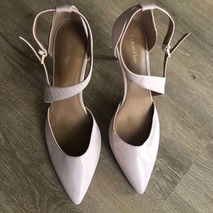 Calvin Klein size 8 women’s blush heels